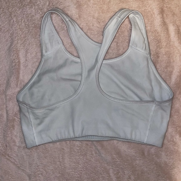 Nike sports bra - Picture 2 of 2